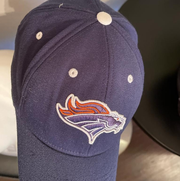Broncos men's hat color blue size L/XL - Picture 2 of 7